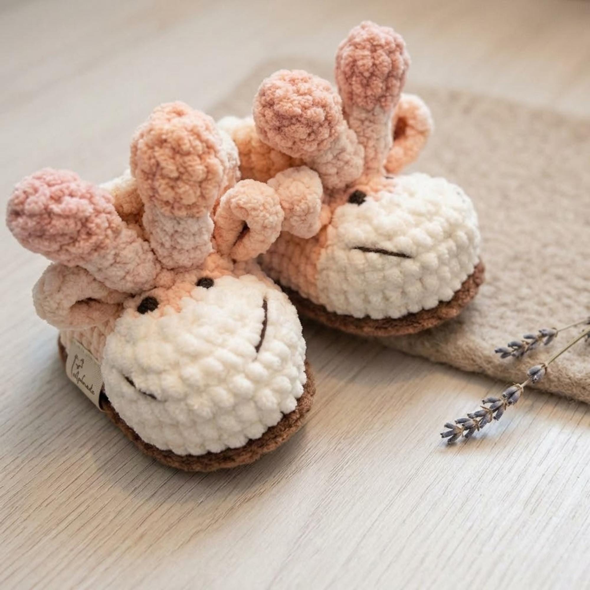 Baby Animal Booties Crochet Pattern – Easy Beginner Slippers (PDF Pattern)